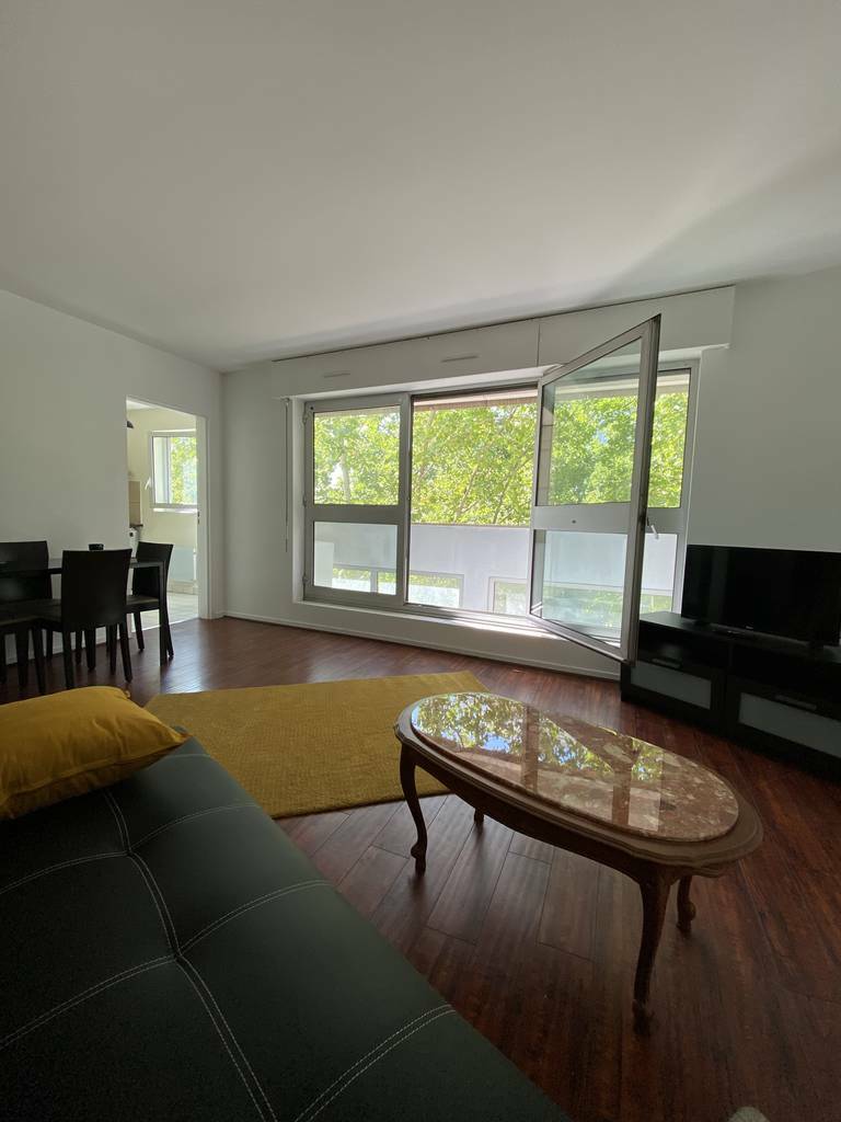 Courbevoie (92400)