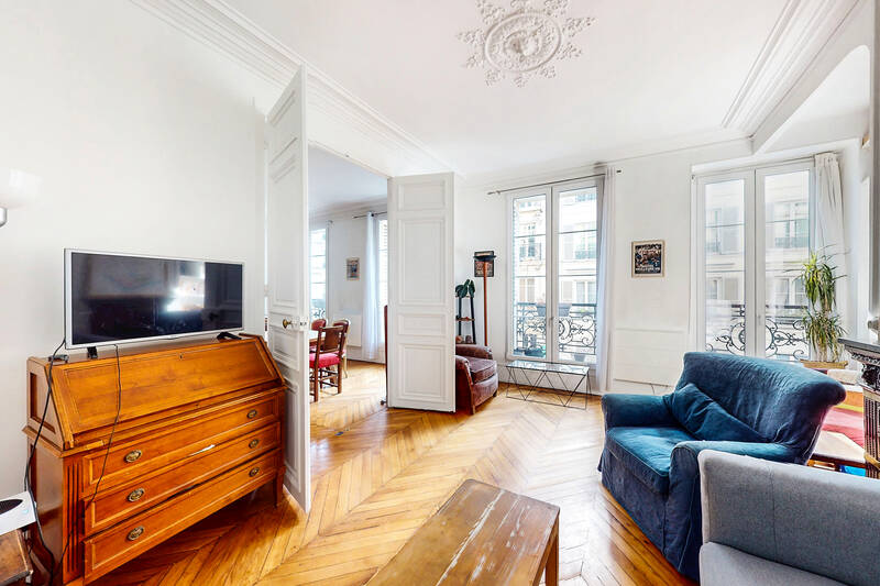 Paris 3E