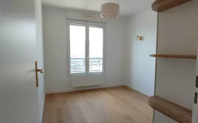 Saint-Ouen-Sur-Seine (93400)