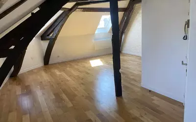 Rouen (76000)