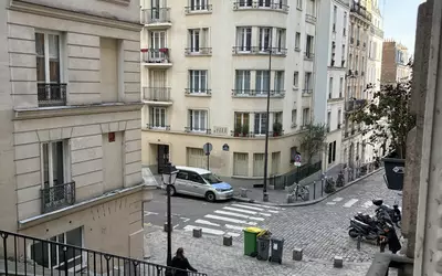 Paris 18E