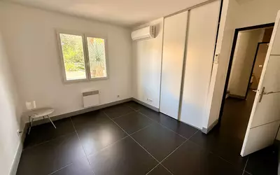 Toulon (83000)