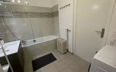 Saint-Denis (93200)