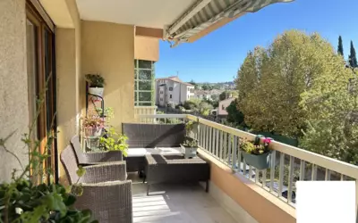 Fréjus (83600)