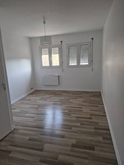 Location appartement 5 pièces Ballainvilliers (91160)