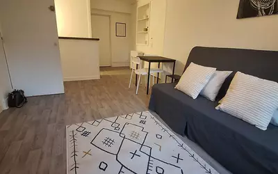 Rouen (76000)
