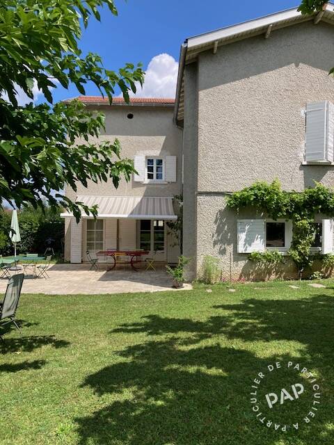 Maison 10 pièces 245 m² · à Francheville · 245 m² · 946 000 €