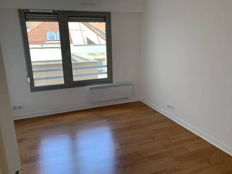 Lille (59800)