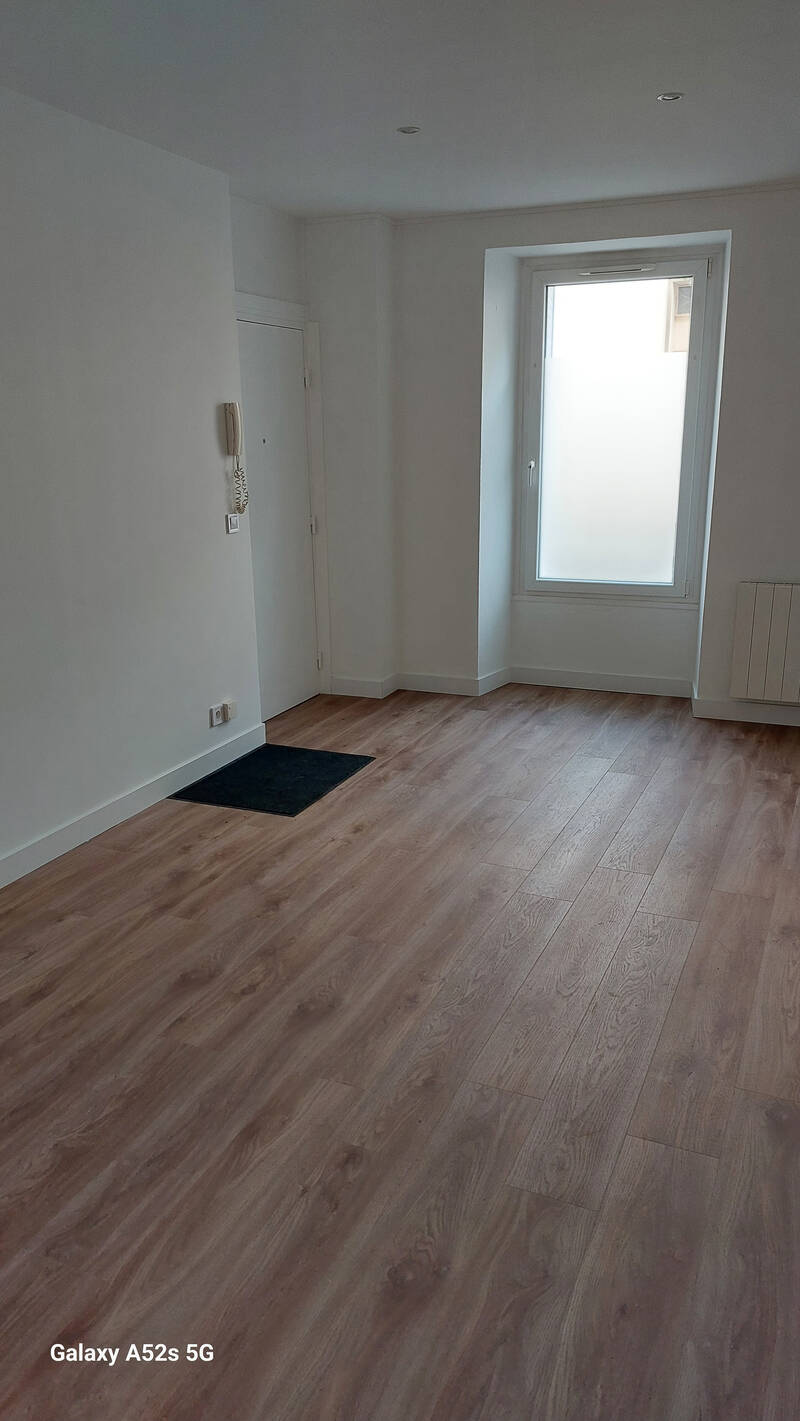 Nantes (44000)