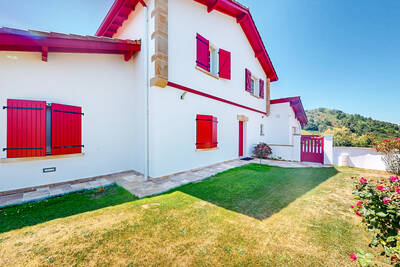 Vente maison 8 pièces Biriatou (64700)