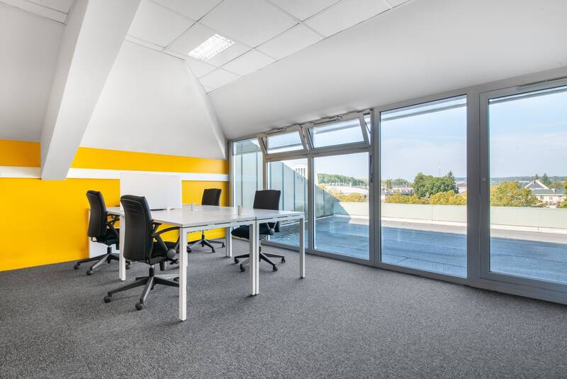 Bureaux, local professionnel Beauvais - 20&nbsp;m² - 809&nbsp;&euro;