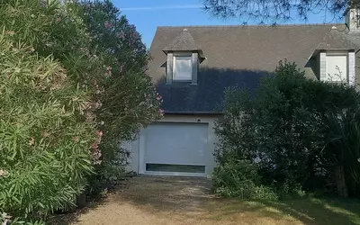 Larmor-Baden (56870)