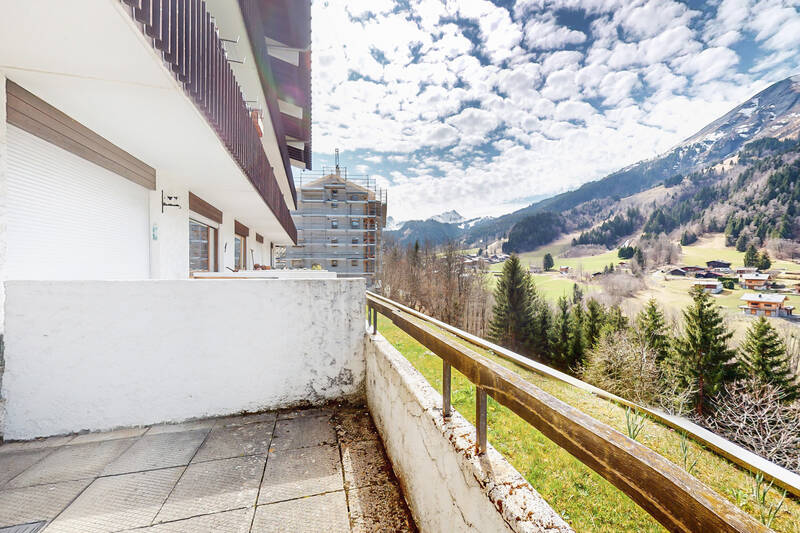 Lumineux Vue Dégagée Sur Montagne