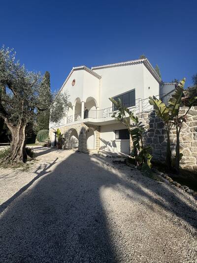 Vente maison 6 pièces Grasse (06)