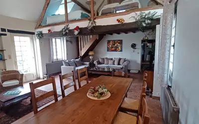Maison 4 pièces 101 m² · à Champcevrais · 101 m² · 256 000 €