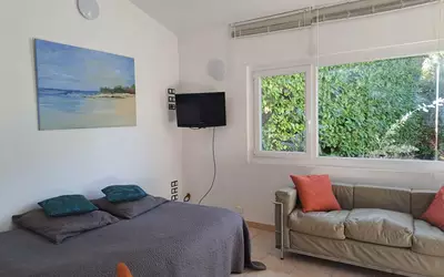 10 Mn Aix-En-Provence, A Calas-Cabries