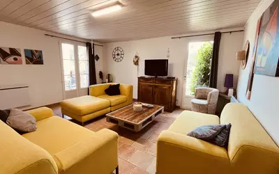 Châteauneuf-Val-Saint-Donat (04200)
