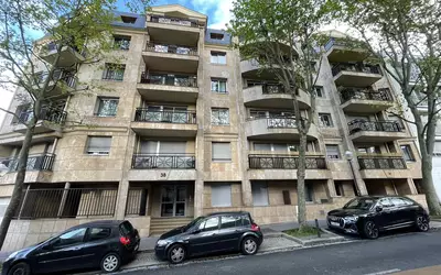 Les Lilas (93260)