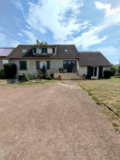 Vente maison 9 pièces Pussay (91740)