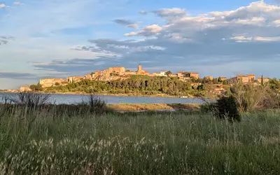 Bages (11100)