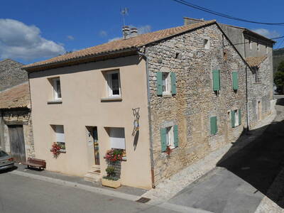 Location maison 3 pièces Saint-Remèze (07700)