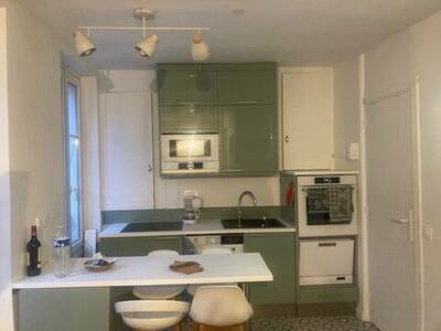 Location appartement studio Paris 18e