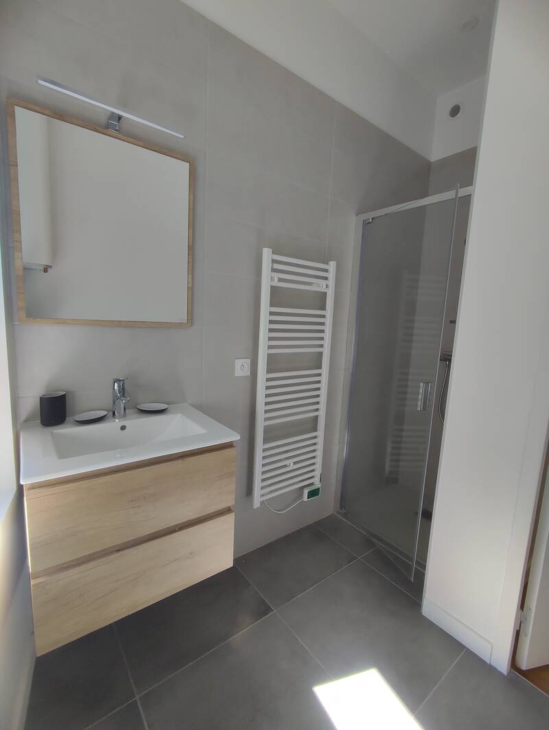 Voiron (38500)