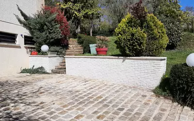 Néron (28210)