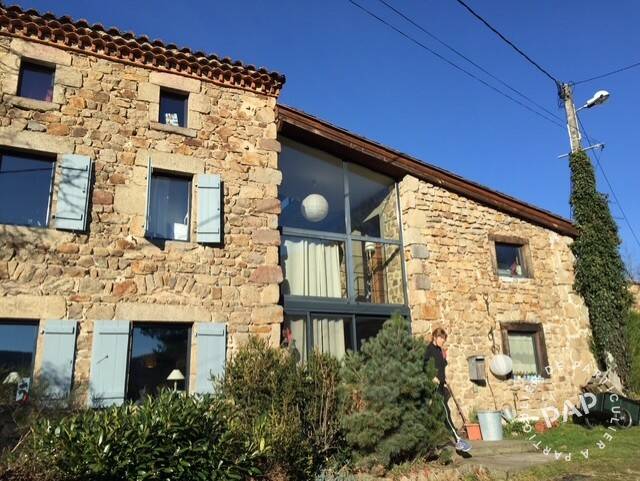 Vente maison 200 m² Domaize (63520)