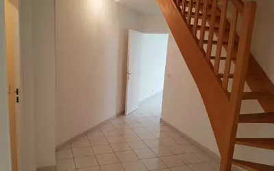 Houdan (78550)