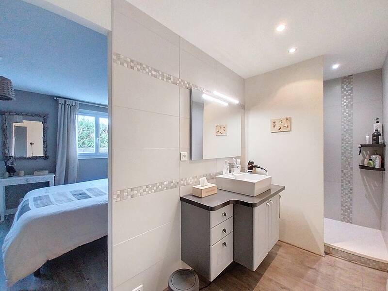 Chelles (77500)