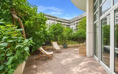 + Terrasse 40 M²