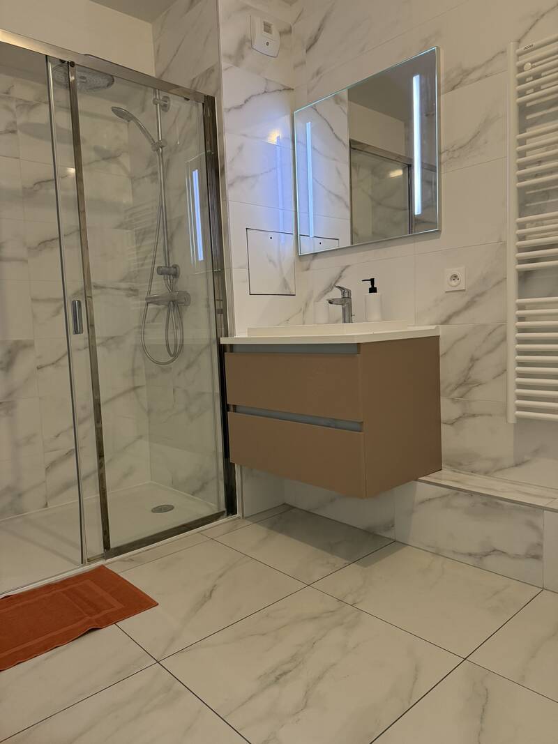 Courbevoie (92400)