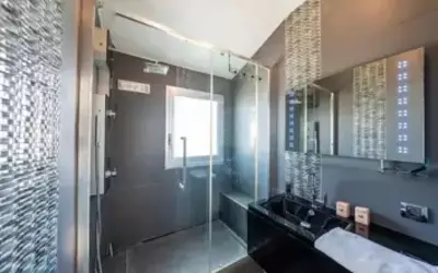 Avec 190M2 De Terrasses, Cannes
