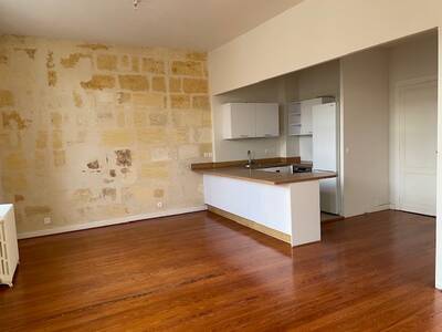 Location maison 5 pièces Bordeaux (33)