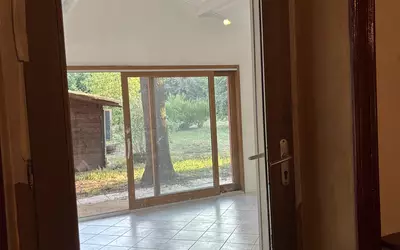 Limas (69400)
