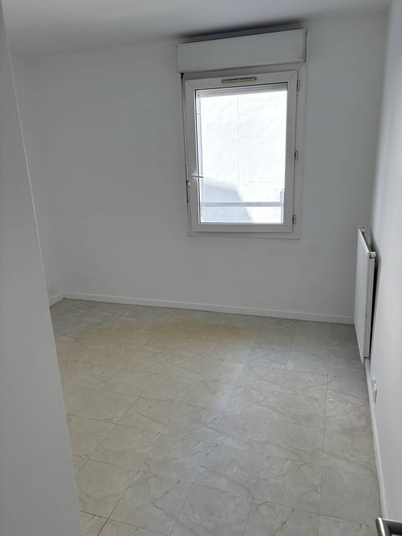 Villeneuve-La-Garenne (92390)