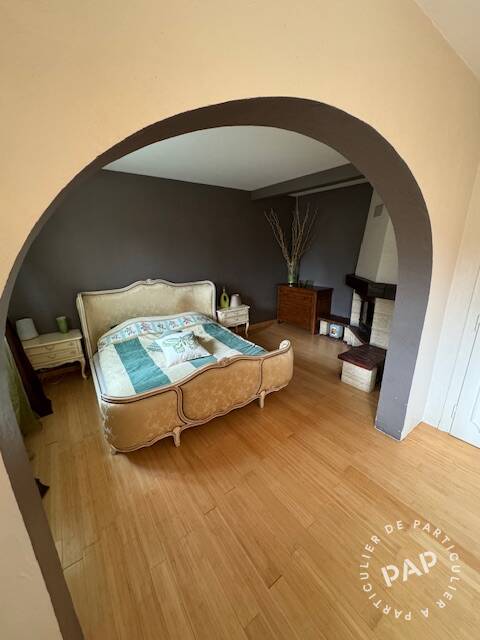 Vente immobilier 747.000 € Saint-Genis-Pouilly (01630)