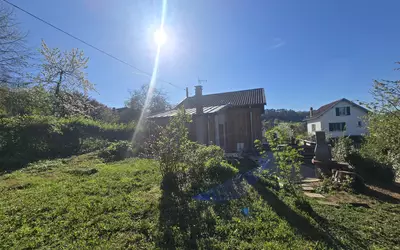 Lons-Le-Saunier (39000)