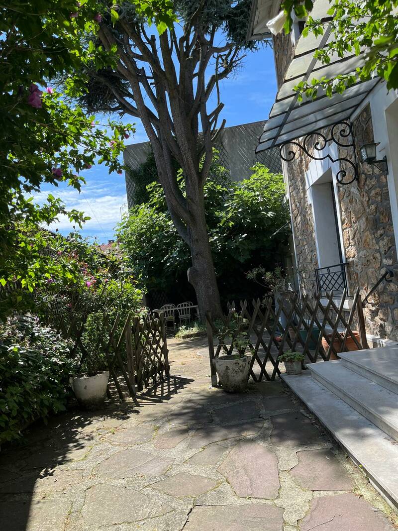 Romainville (93230)