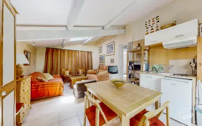 + Annexe L'isle-Sur-La-Sorgue (84800)