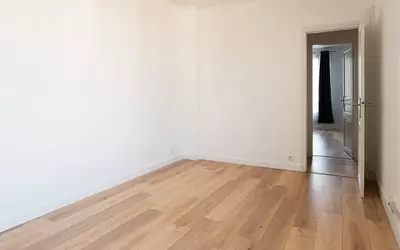 Puteaux (92800)