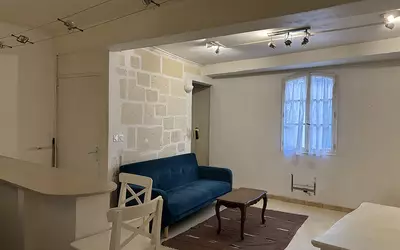 Arles (13104)
