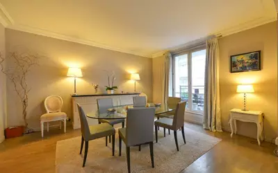 Neuilly-Sur-Seine (92200)