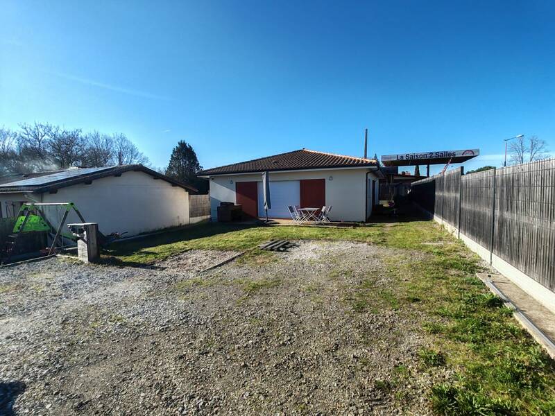 Salles (33770)-Avec Belle Suite Parentale Et Panneaux Solaires-