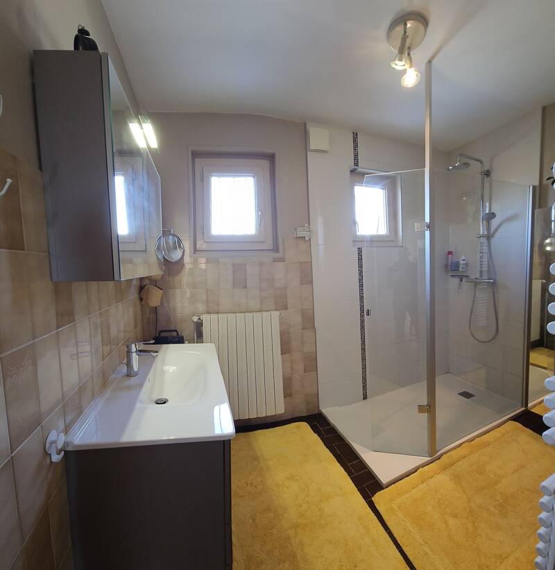 Tossiat (01250)