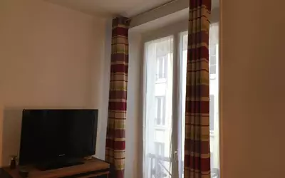 Paris 2E