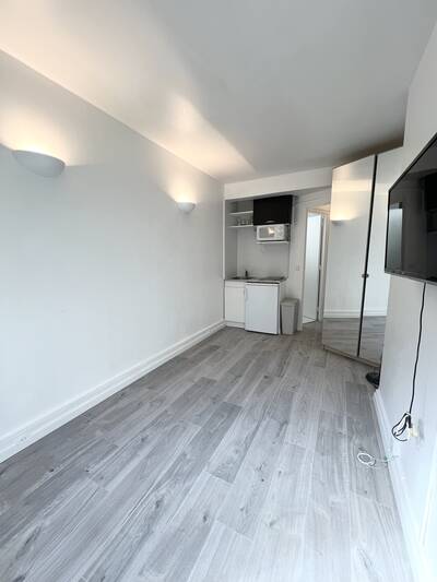 Location appartement studio Neuilly-sur-Seine (92200)