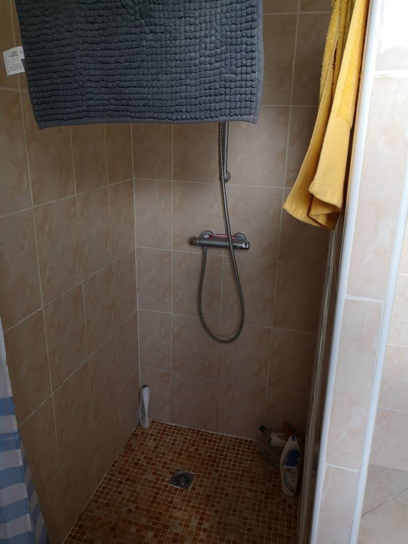 Abos (64360)