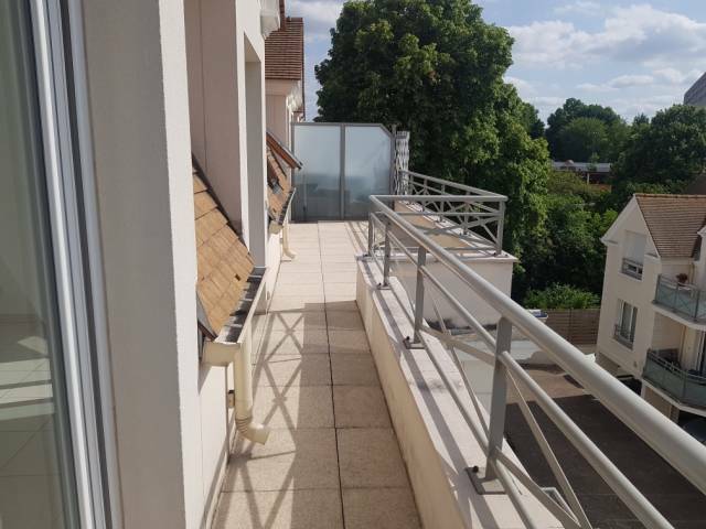 Fresnes (94260)